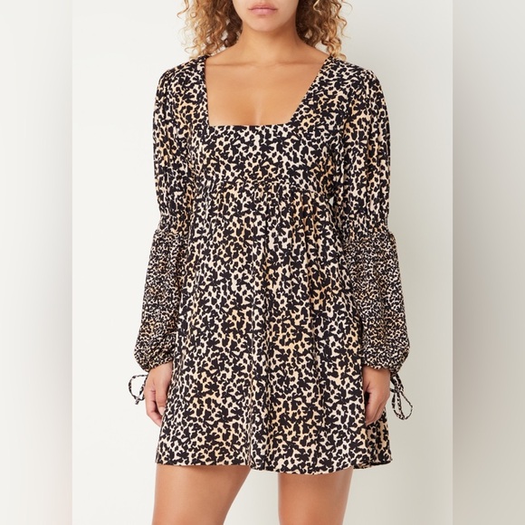 Maaji leopard print babydoll dress with puff sleeves - Picture 1 of 6